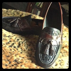 Johnston and Murphy TwoTone Tassel Weave Loafer